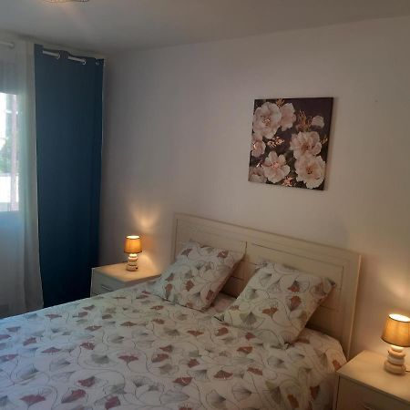 Jolie F3 A 10 Mn Aeroport D'Orly Apartment Жувиси-сюр-Орж Екстериор снимка